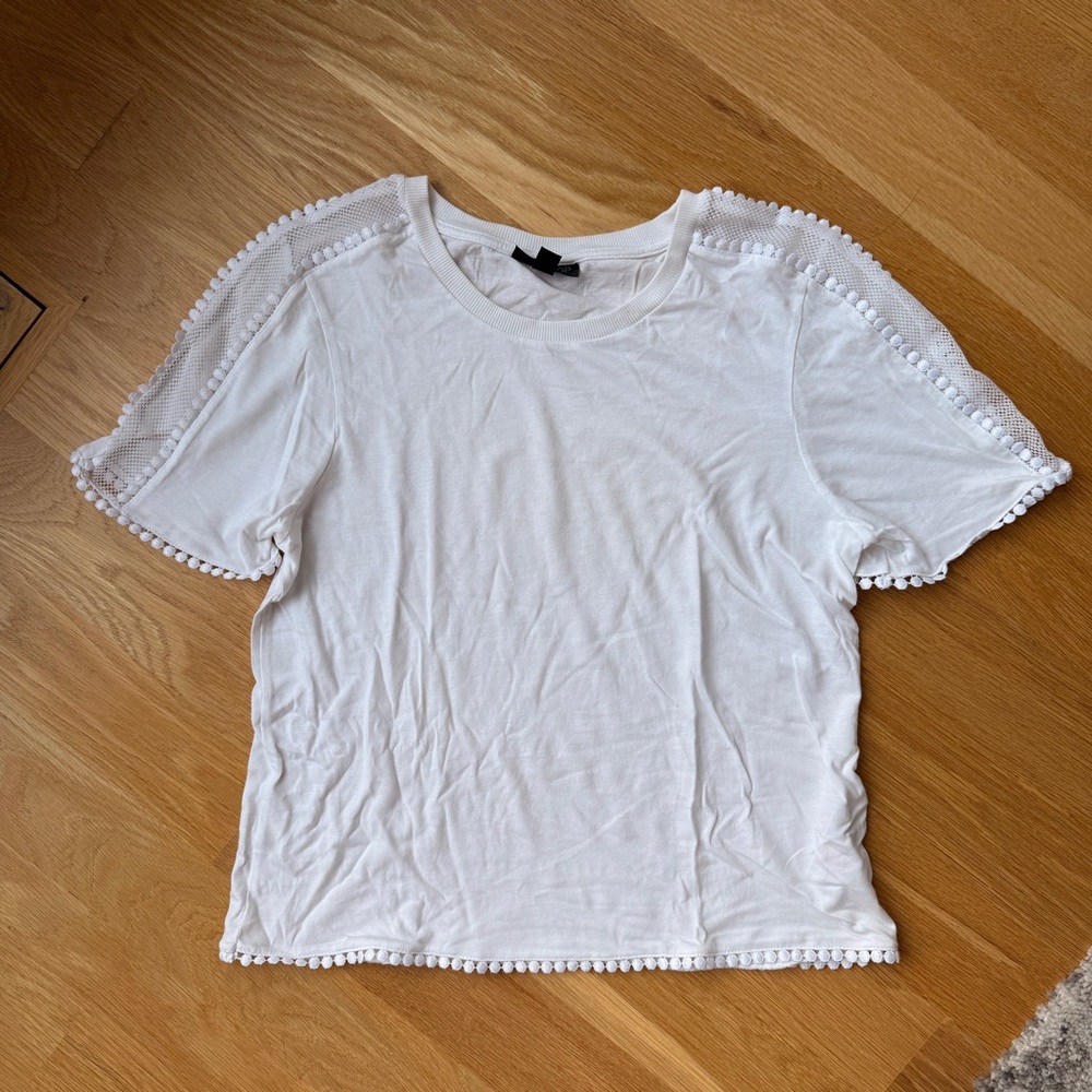 TOPSHOP White Mesh Shoulder Detail Circle Trim Tee 6